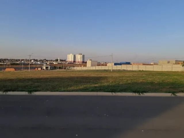 Terreno com 300m², à venda, no bairro Jardim Recanto das Águas em Nova Odessa
