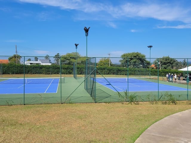 Terreno com 450m², à venda, no bairro Ninho Verde I em Porangaba