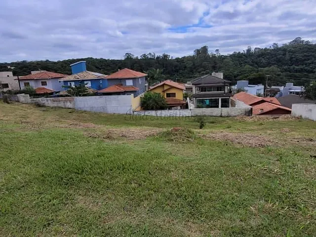 Terreno com 500m², à venda, no bairro Jardim Caiapiá em Cotia