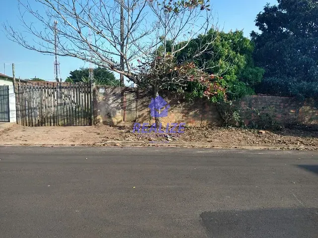 Terreno com 836m², à venda, no bairro Park Residencial Convívio em Botucatu