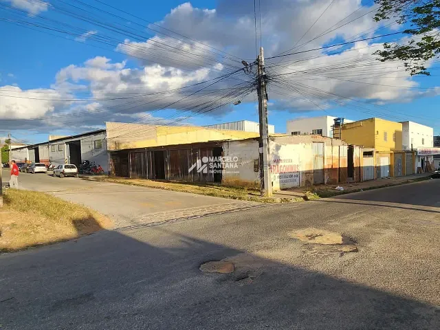 Terreno com 300m², à venda, no bairro Ibirapuera em Vitória da Conquista