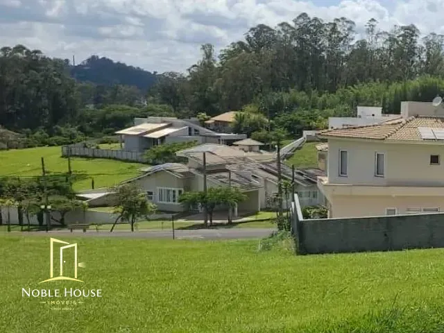 Terreno com 845m², à venda, no bairro Terras de Santa Teresa em Itupeva