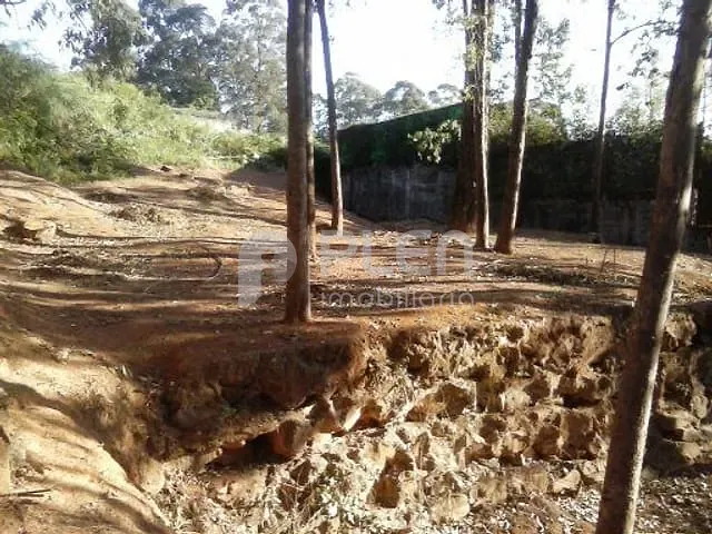 Terreno com 890m², à venda, no bairro Morumbi em São Paulo
