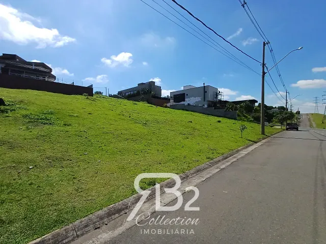 Terreno com 800m², à venda, no bairro Monte Alegre em Vinhedo