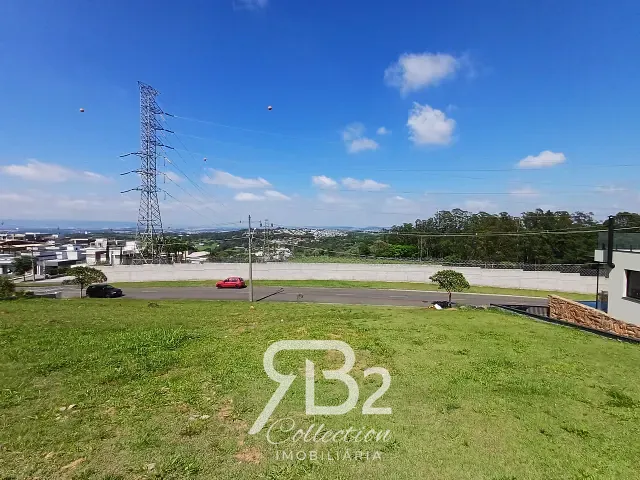 Terreno com 800m², à venda, no bairro Monte Alegre em Vinhedo