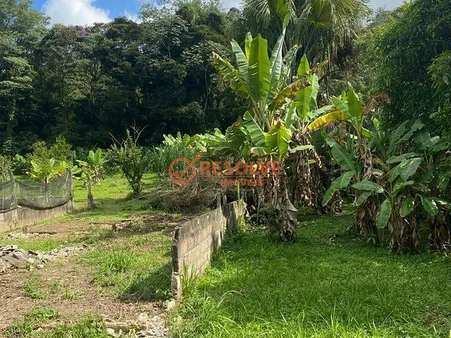 Terreno com 1000m², à venda, no bairro Parque Agrinco em Guararema