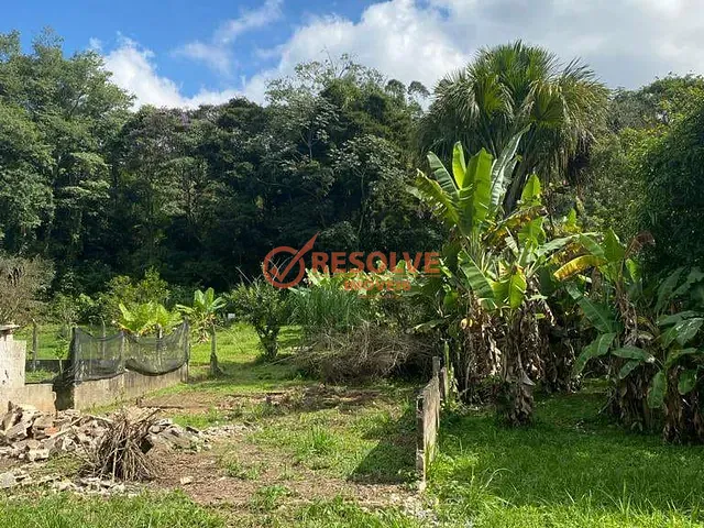 Terreno com 1000m², à venda, no bairro Parque Agrinco em Guararema