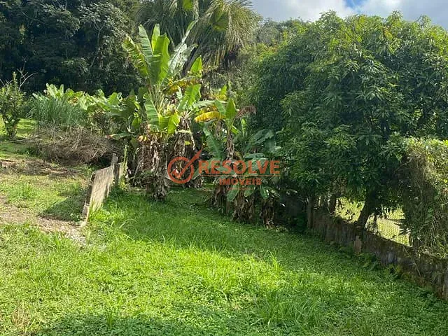 Terreno com 1000m², à venda, no bairro Parque Agrinco em Guararema
