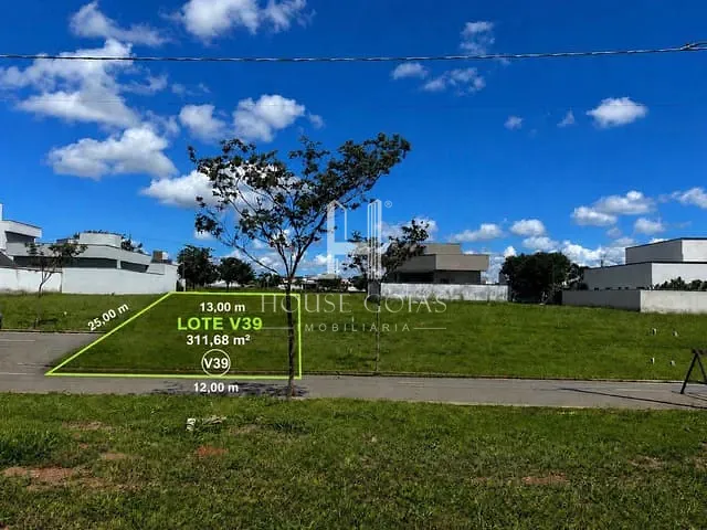 Terreno com 327m², à venda, no bairro Terras Alpha Residencial 2 em Senador Canedo