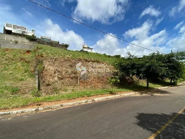 Terreno com 560m², à venda, no bairro Aeroporto em Juiz de Fora