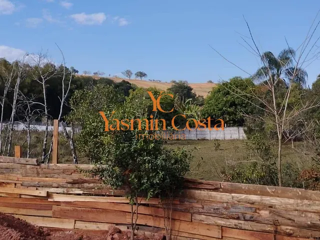 Terreno com 766m², à venda, no bairro Vale do Sol em Cambuí