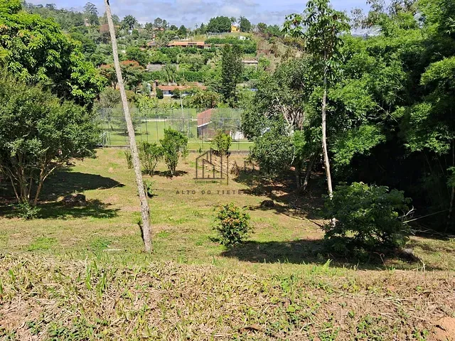 Terreno com 2400m², à venda, no bairro Pomar do Carmo em Biritiba-Mirim