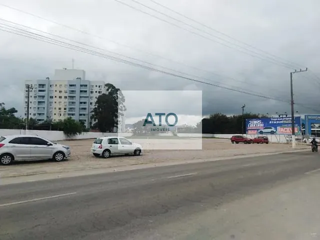 Terreno com 7300m², à venda, no bairro Centro em Tijucas