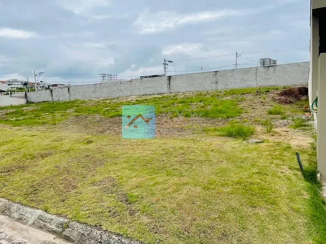 Terreno com 970m², à venda, no bairro Condomínio Residencial Colinas do Paratehy em São José dos Campos