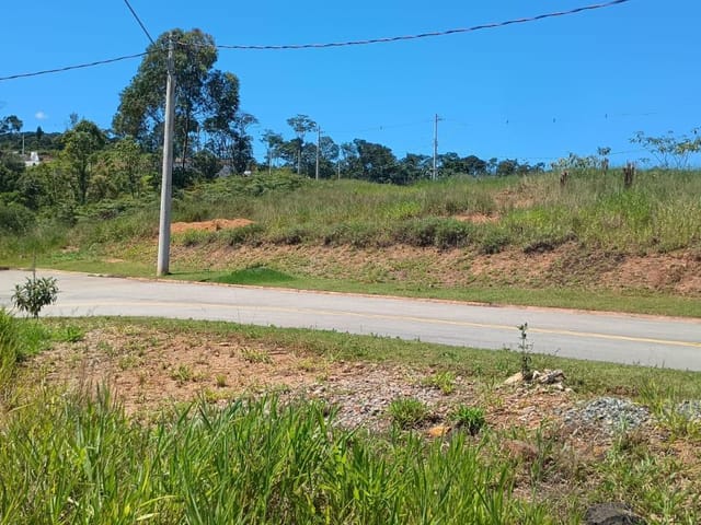 Terreno com 258m², à venda, no bairro Cézar de Souza em Mogi das Cruzes