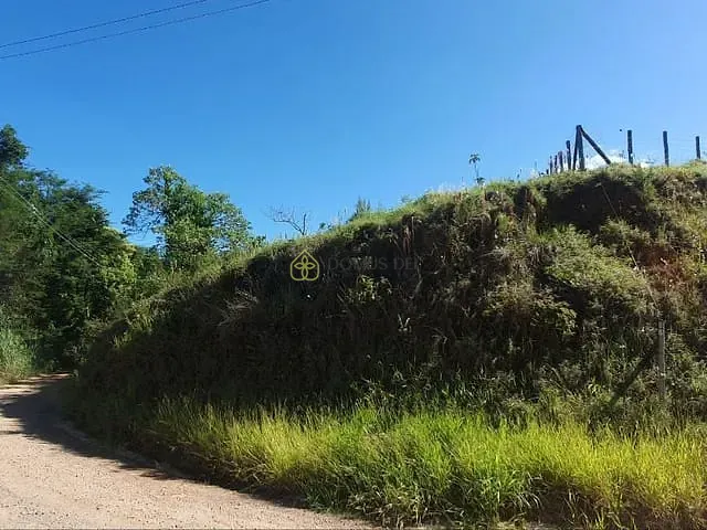 Terreno com 1100m², à venda, no bairro Penedo em Penedo