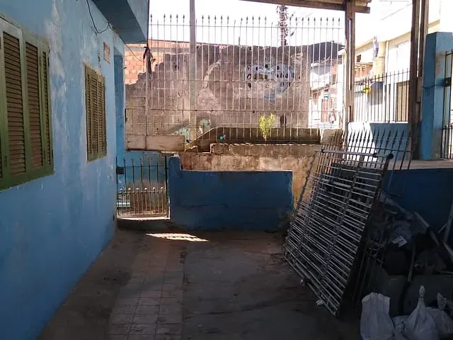 Terreno com 600m², à venda, no bairro Parque Bandeirantes em Mauá