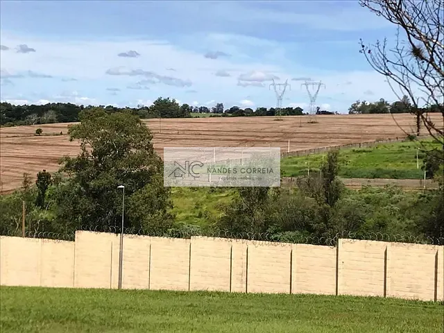 Terreno com 905m², à venda, no bairro Jardim Tarobá em Cambé