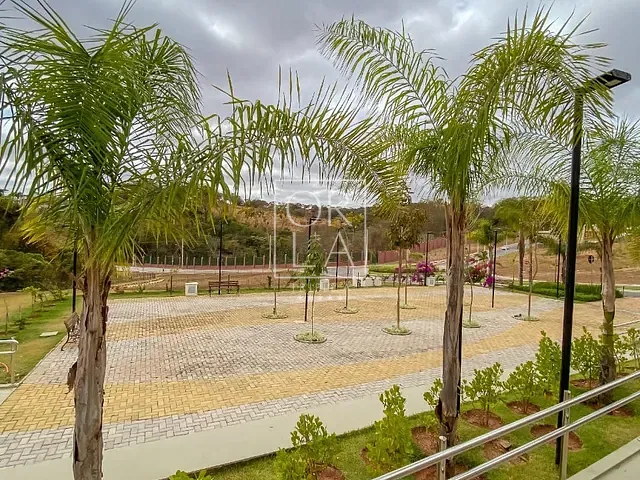 Terreno com 654m², à venda, no bairro Jardins Barcelona em Goiânia