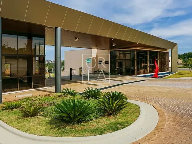 Terreno com 654m², à venda, no bairro Jardins Barcelona em Goiânia
