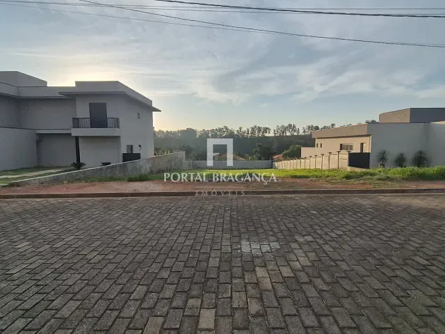 Terreno com 1000m², à venda, no bairro Cidade Planejada II em Bragança Paulista