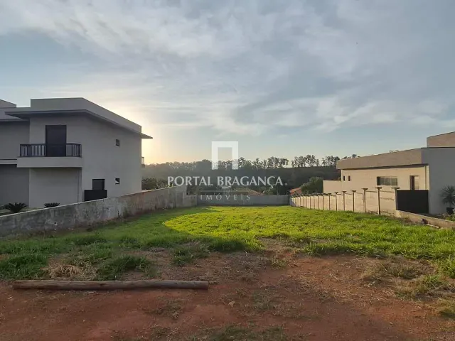 Terreno com 1000m², à venda, no bairro Cidade Planejada II em Bragança Paulista