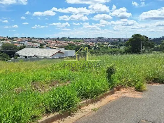 Terreno com 375m², à venda, no bairro Residencial Vale da Mata em Guaxupé