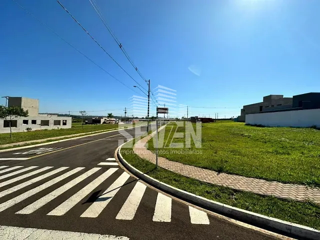 Terreno com 402m², à venda, no bairro Residencial Avila I em Piratininga