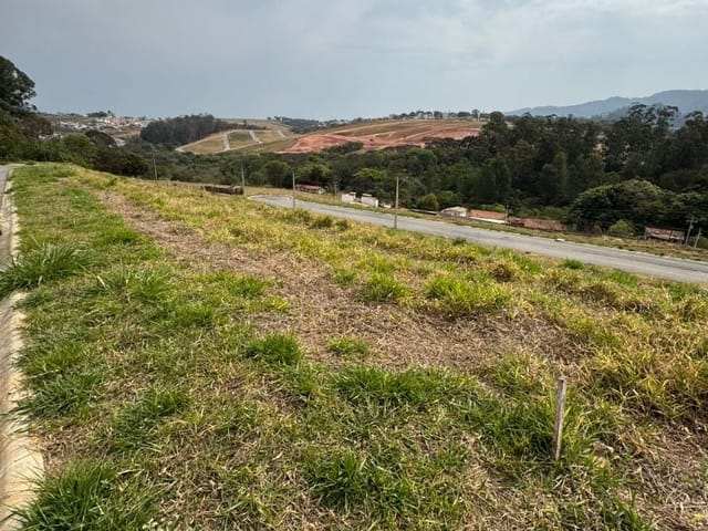 Terreno com 200m², à venda, no bairro Ponte Nova em Extrema