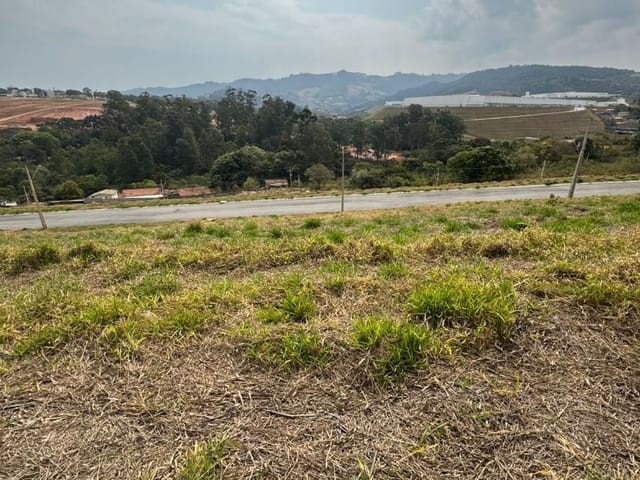 Terreno com 200m², à venda, no bairro Ponte Nova em Extrema