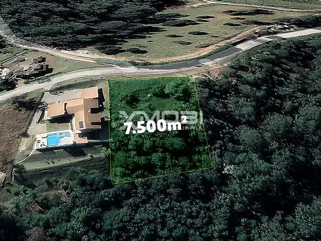 Terreno com 7500m², à venda, no bairro Ivoturucaia em Jundiaí