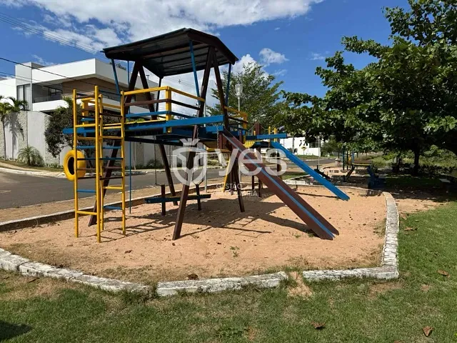 Terreno com 575m², à venda, no bairro Conjunto Habitacional Boa Vista em Araxá