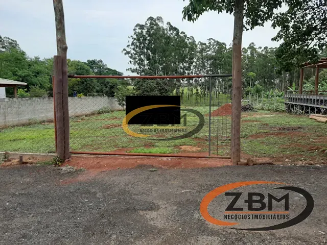 Terreno com 2500m², à venda, no bairro Cafezal em Londrina
