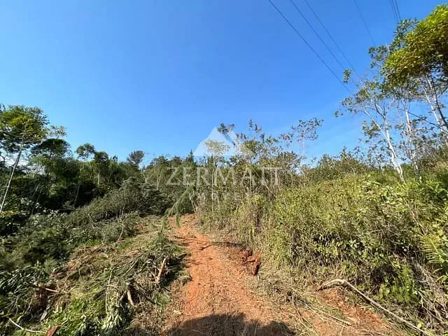 Terreno com 8000m², à venda, no bairro Belchior Baixo em Gaspar