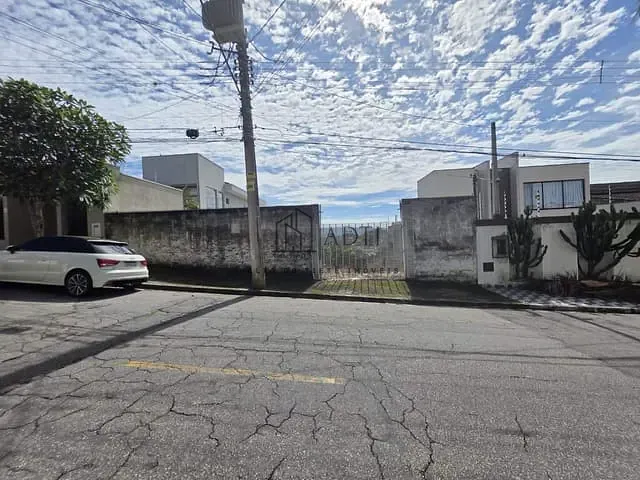 Terreno com 600m², à venda, no bairro Vila Oliveira em Mogi das Cruzes