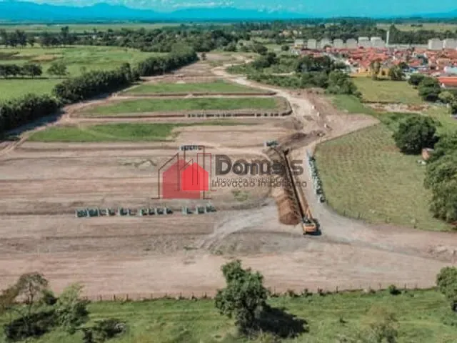 Terreno com 175m², à venda, no bairro Água Preta em Pindamonhangaba