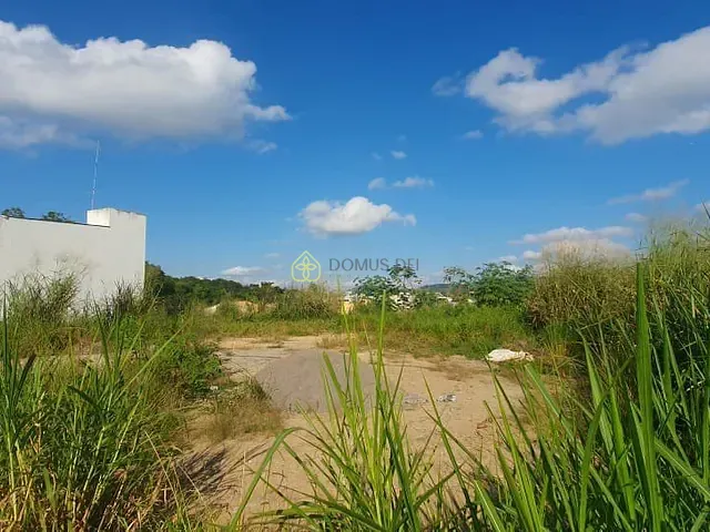 Terreno com 600m², à venda, no bairro Roma em Volta Redonda