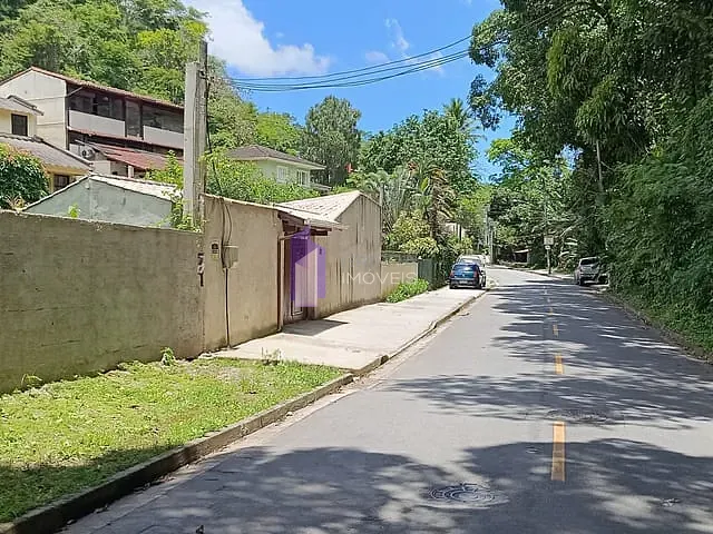 Terreno com 975m², à venda, no bairro Vila Progresso em Niterói