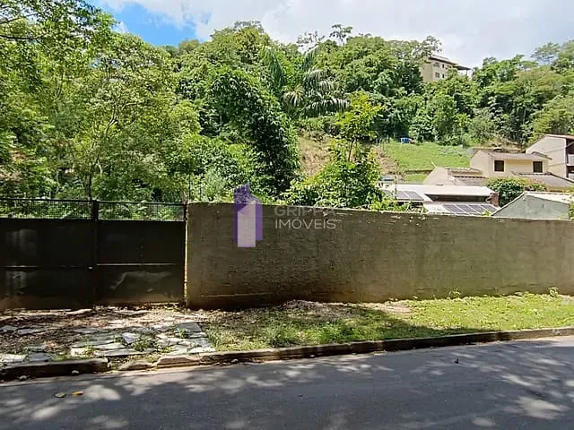 Terreno com 975m², à venda, no bairro Vila Progresso em Niterói