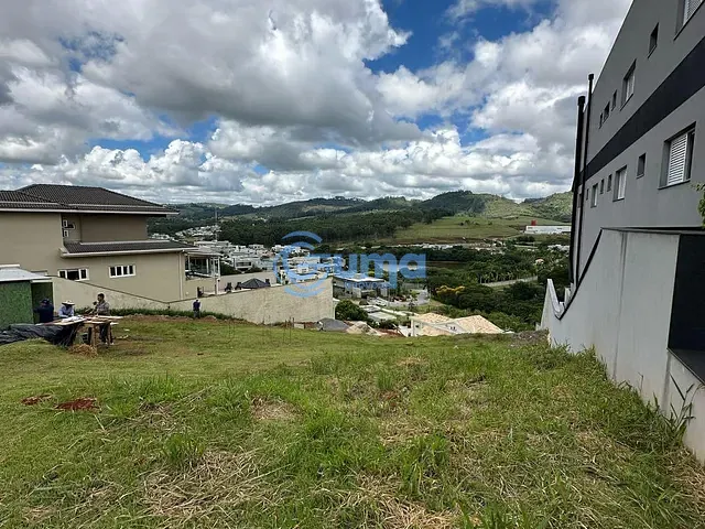 Terreno com 773m², à venda, no bairro Condomínio Vale das Águas em Bragança Paulista