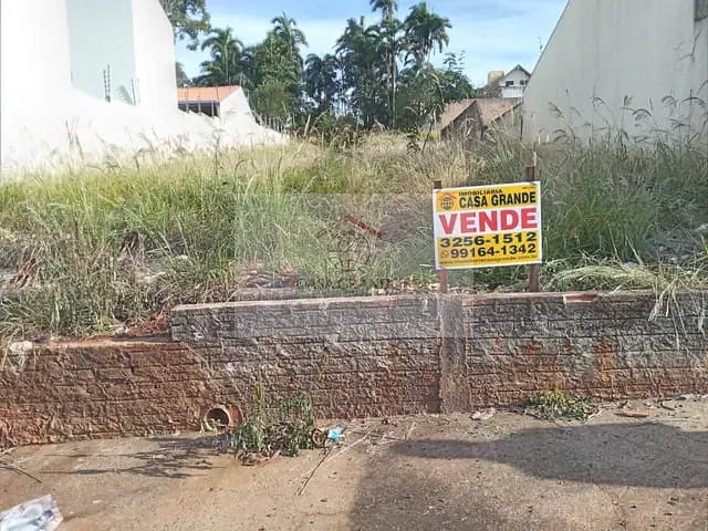 Terreno com 803m², à venda, no bairro Jardim Roland em Rolândia