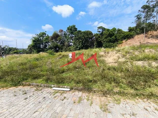 Terreno com 426m², à venda, no bairro Viçosa em Rio Bonito