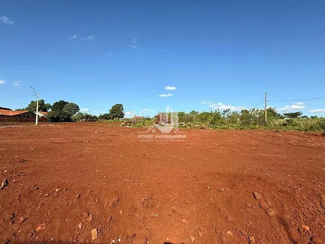 Terreno à venda, no bairro Camilo Razuk em Pederneiras