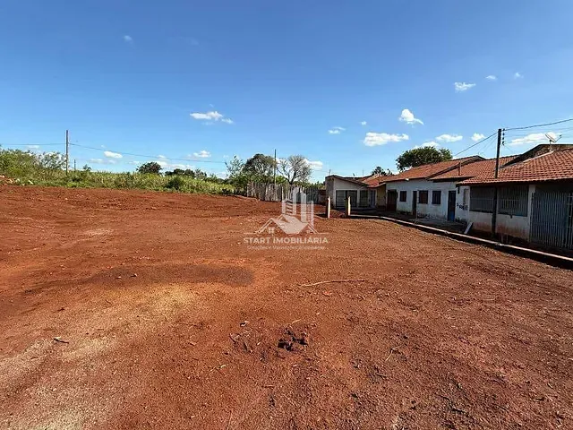 Terreno à venda, no bairro Camilo Razuk em Pederneiras