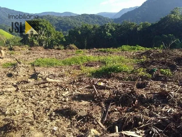 Terreno com 300m², à venda, no bairro Maranduba em Ubatuba