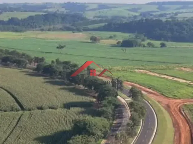 Terreno com 160m², à venda, no bairro Pinheiros em Monte Mor