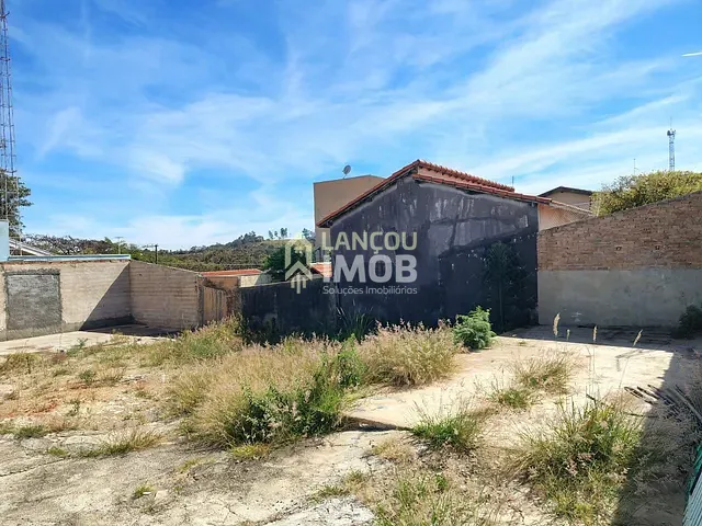 Terreno com 300m², à venda ou para alugar, no bairro Parque São Luiz em Jundiaí