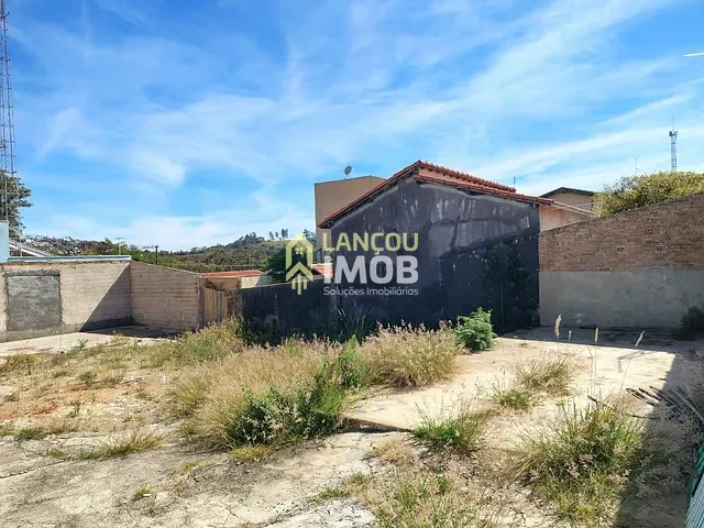 Terreno com 300m², à venda, no bairro Parque São Luiz em Jundiaí