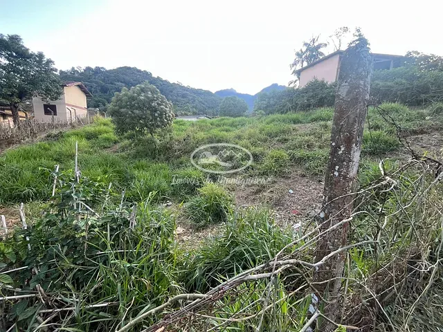 Terreno com 1006m², à venda, no bairro Penedo em Itatiaia