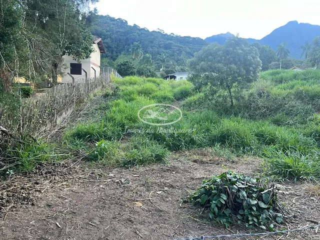 Terreno com 1006m², à venda, no bairro Penedo em Itatiaia